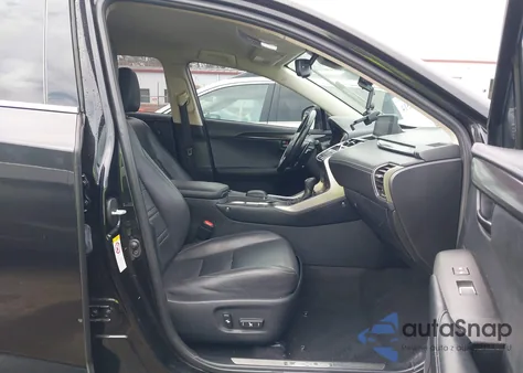 2018 Lexus Nx 300 z USA, uszkodzony, nr VIN JTJYARBZ7J2088709